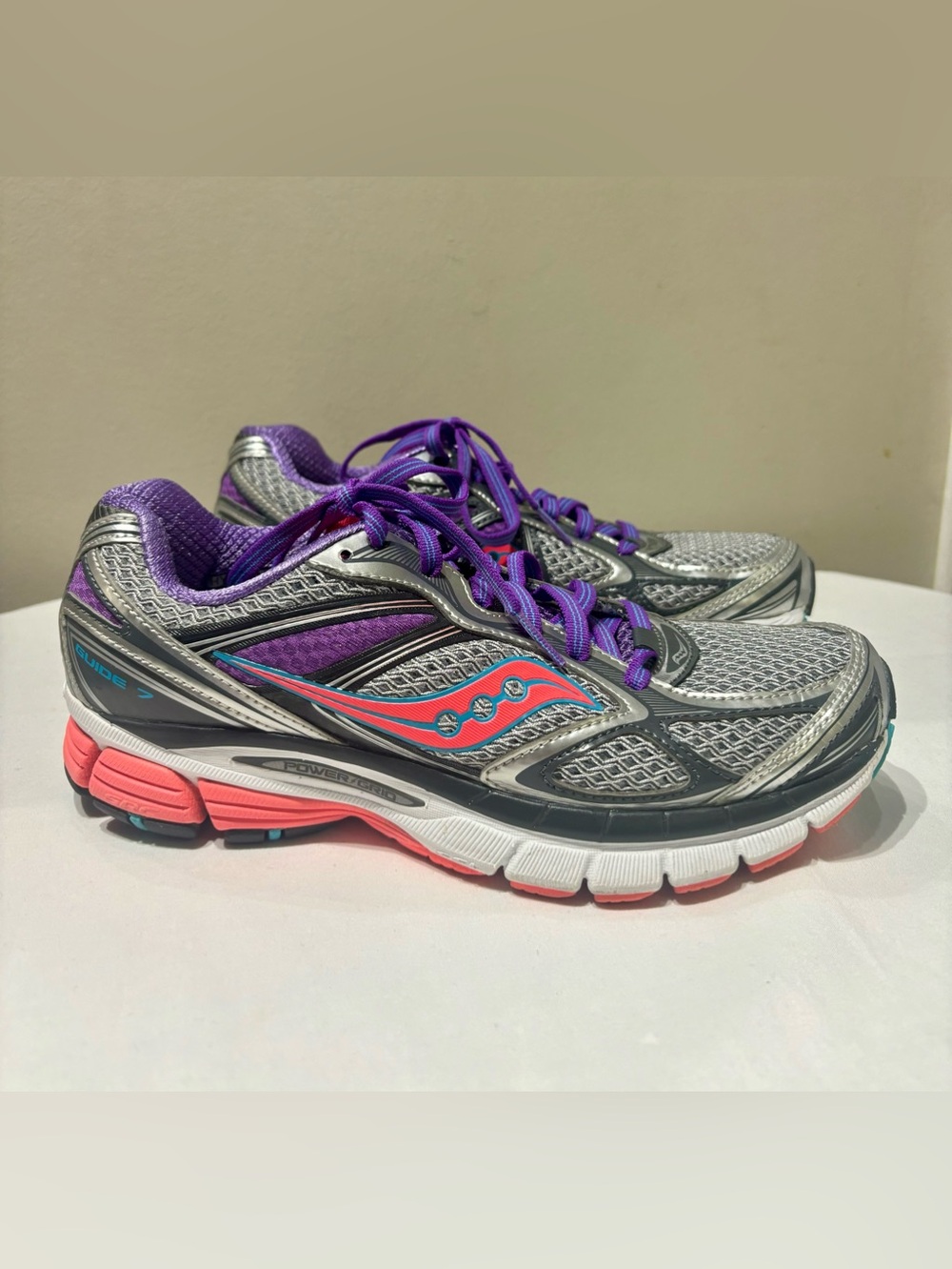 Saucony Guide 7 Power Grid Gay Running Shoes w/ Purple Linings and Coral Accents